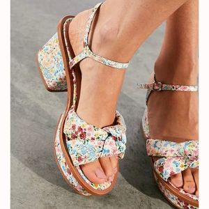 Free People Vicenza Mckenna Puffy Platforms